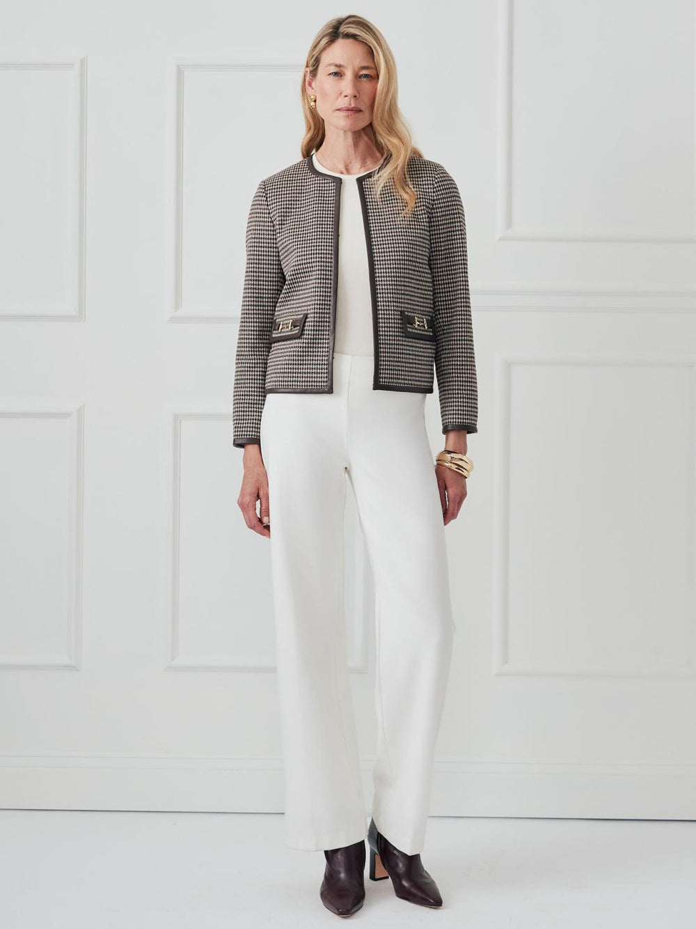 J.McLaughlin Cyna Jacket In Houndstooth Jacquard Cream/brown/black | Women Jackets
