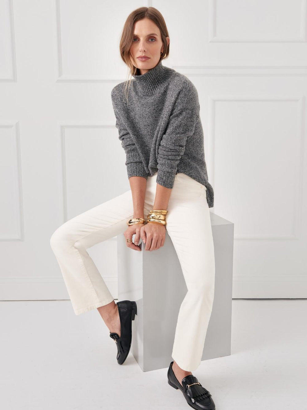 J.McLaughlin Dina Cashmere Turtleneck Black/light Gray | Women Sweaters