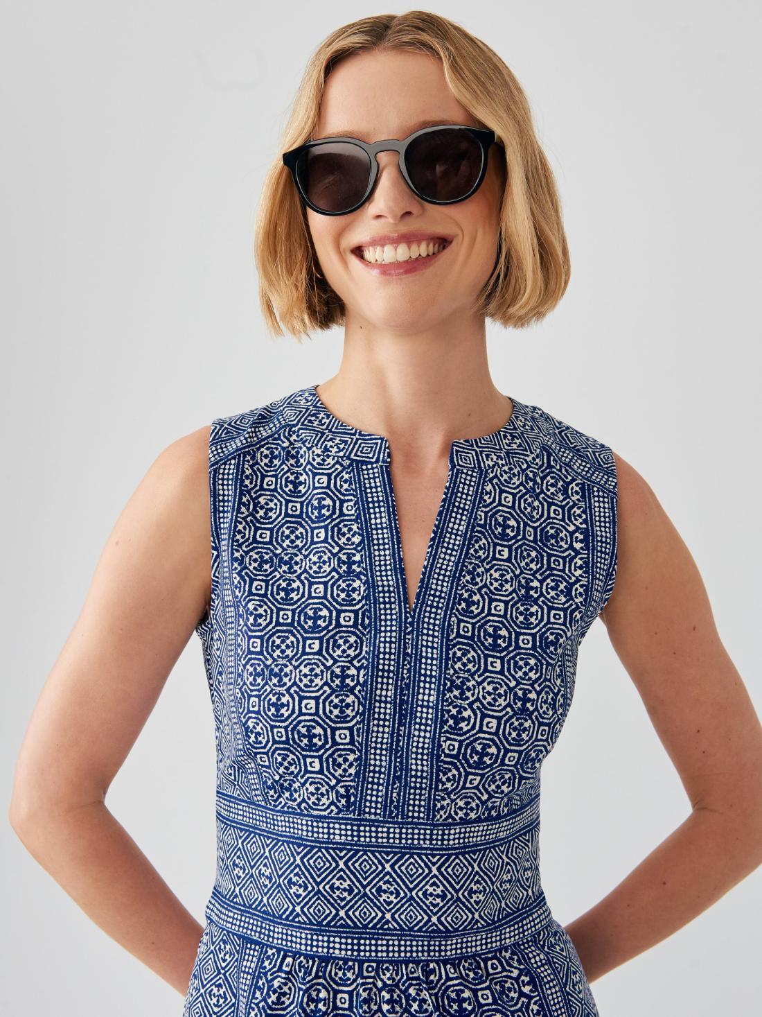 J.McLaughlin Lola Sleeveless Dress In Ogaden Gate Navy/off White | Women Navy Dresses